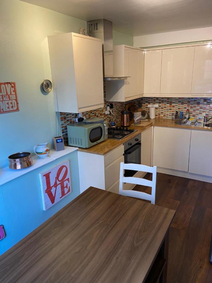 Great Rooms In An Uber Cool Flat! London Bridge Luaran gambar
