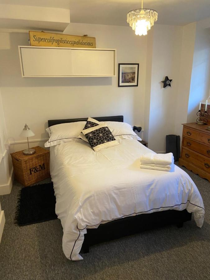 Great Rooms In An Uber Cool Flat! London Bridge Luaran gambar